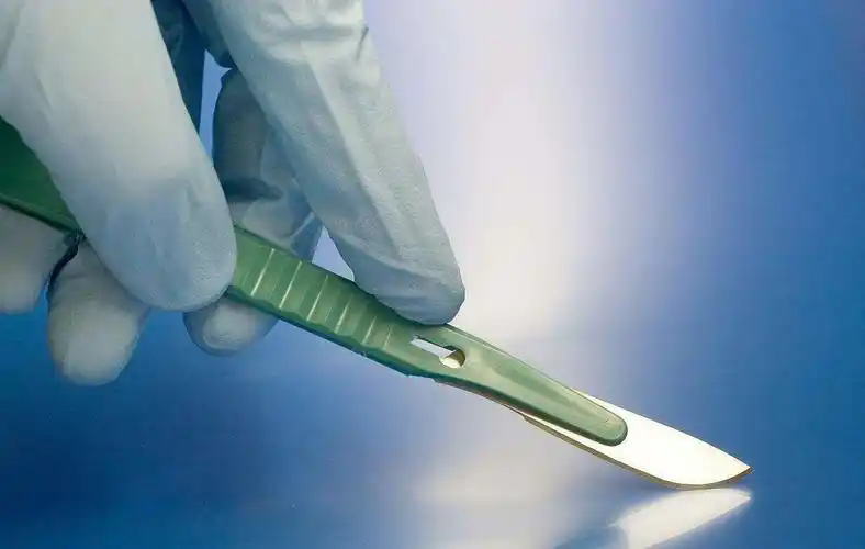 手術刀2.webp.png 手術刀2.webp.png